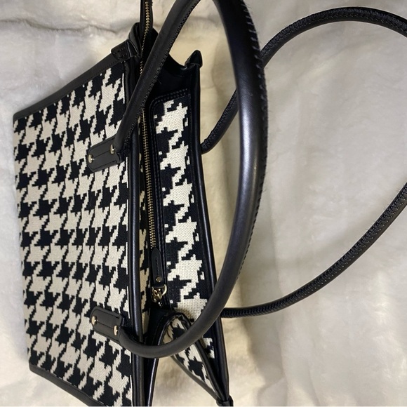 Excellent Condition Kate Spade Ella Houndstooth Jacquard
Tote Bag - Picture 12 of 16